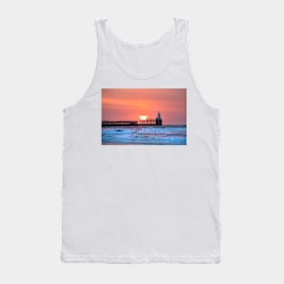 Red sky in the morning Tank Top